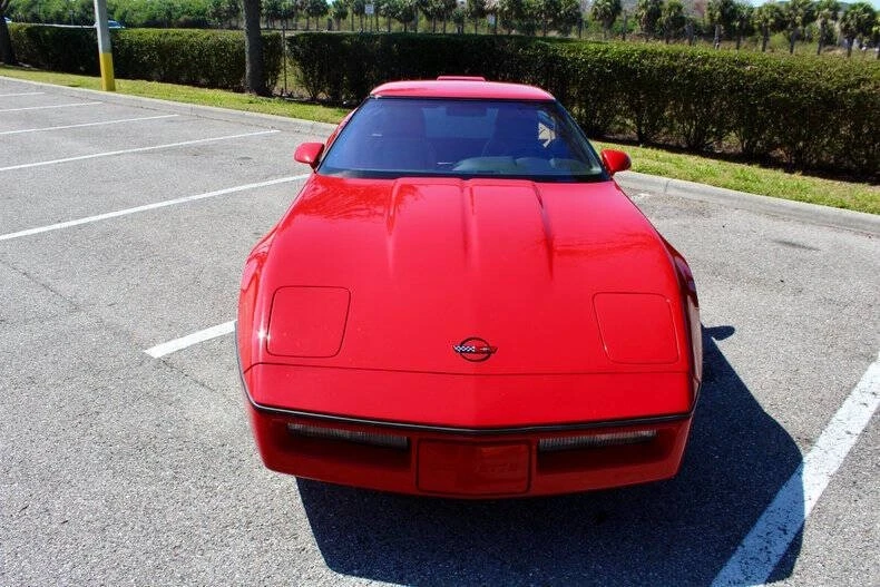 1990 Chevrolet Corvette C4 - Image 21 of 31