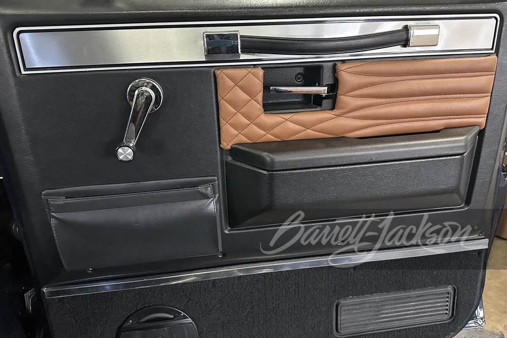 1990 Chevrolet K5 Blazer 2nd Gen - Image 6 of 25