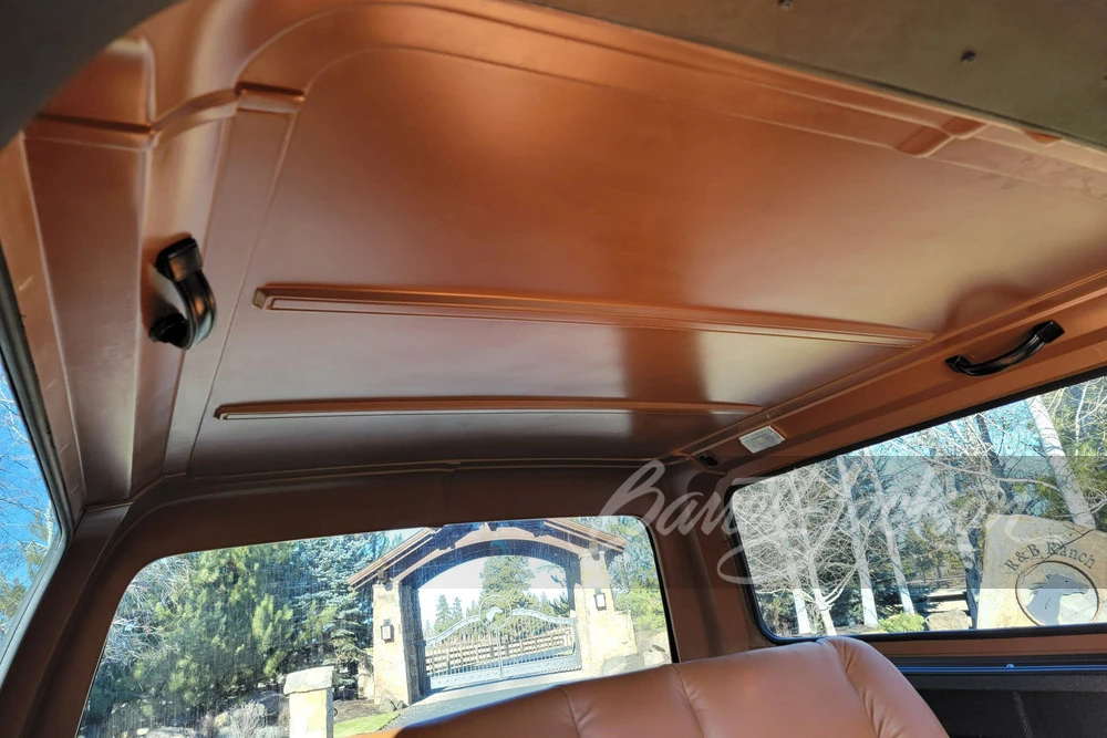 1990 Chevrolet K5 Blazer 2nd Gen - Image 7 of 25