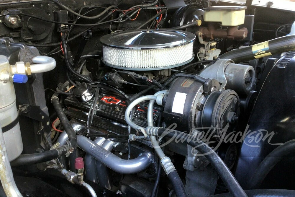 1990 Chevrolet K5 Blazer 2nd Gen - Image 2 of 10