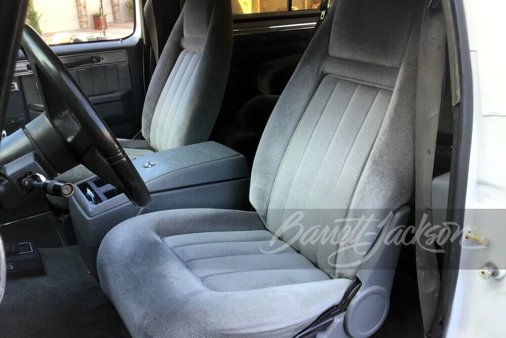 1990 Chevrolet K5 Blazer 2nd Gen - Image 3 of 10