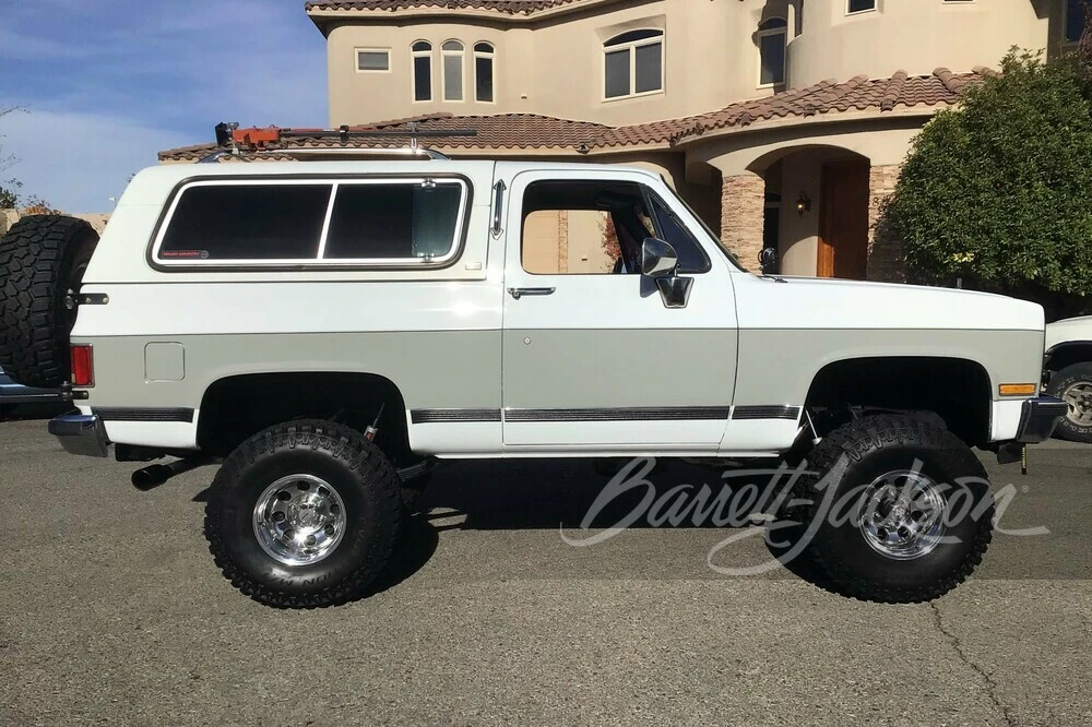 1990 Chevrolet K5 Blazer 2nd Gen - Image 10 of 10