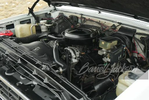 1990 Chevrolet K5 Blazer 2nd Gen - Image 2 of 11