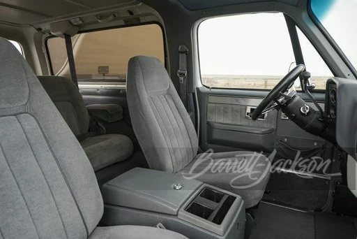 1990 Chevrolet K5 Blazer 2nd Gen - Image 3 of 11