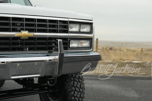 1990 Chevrolet K5 Blazer 2nd Gen - Image 6 of 11
