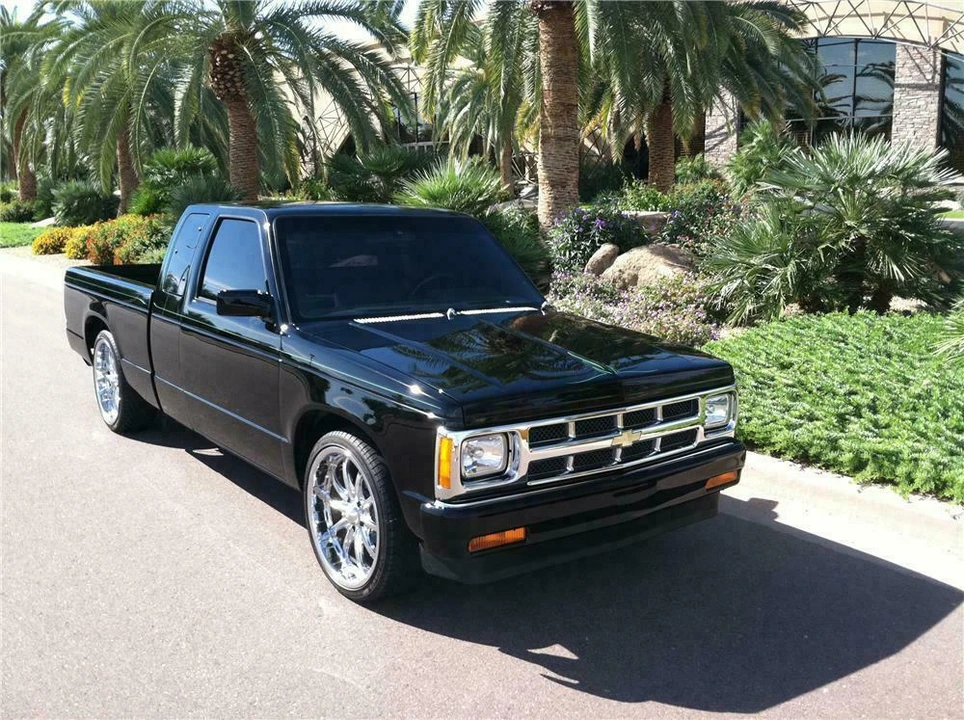 1990 Chevrolet S-10 - Image 2 of 5