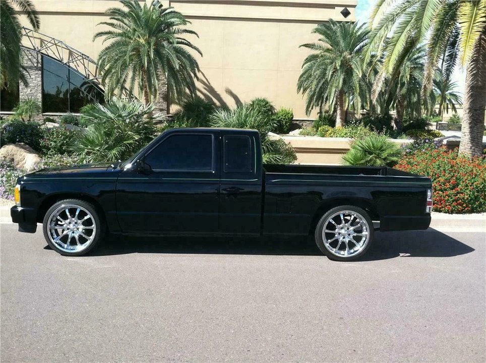 1990 Chevrolet S-10 - Image 5 of 5