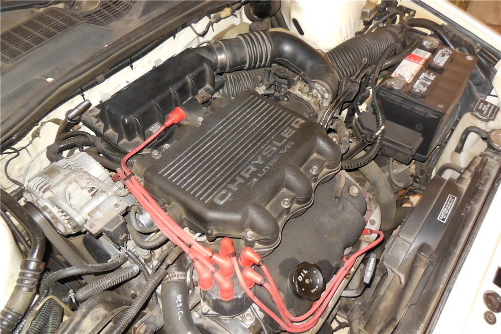 1990 Chrysler TC by Maserati - Image 3 of 5