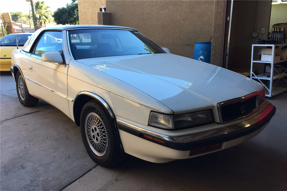 1990 Chrysler TC by Maserati - Image 2 of 7