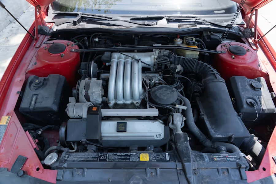 1990 Cadillac Allante - Image 22 of 23