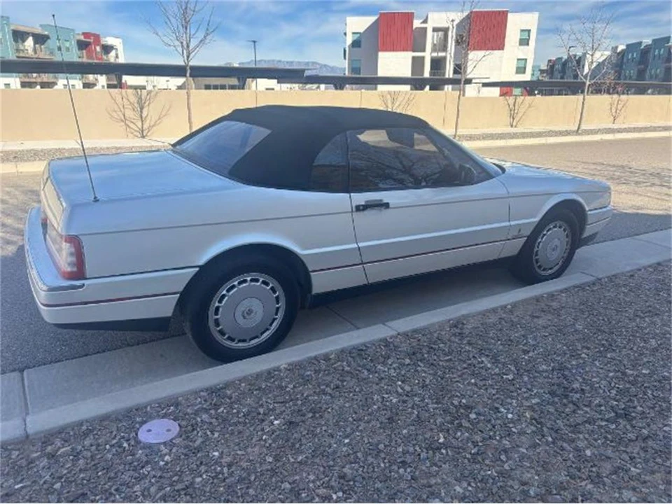 1990 Cadillac Allante - Image 8 of 8