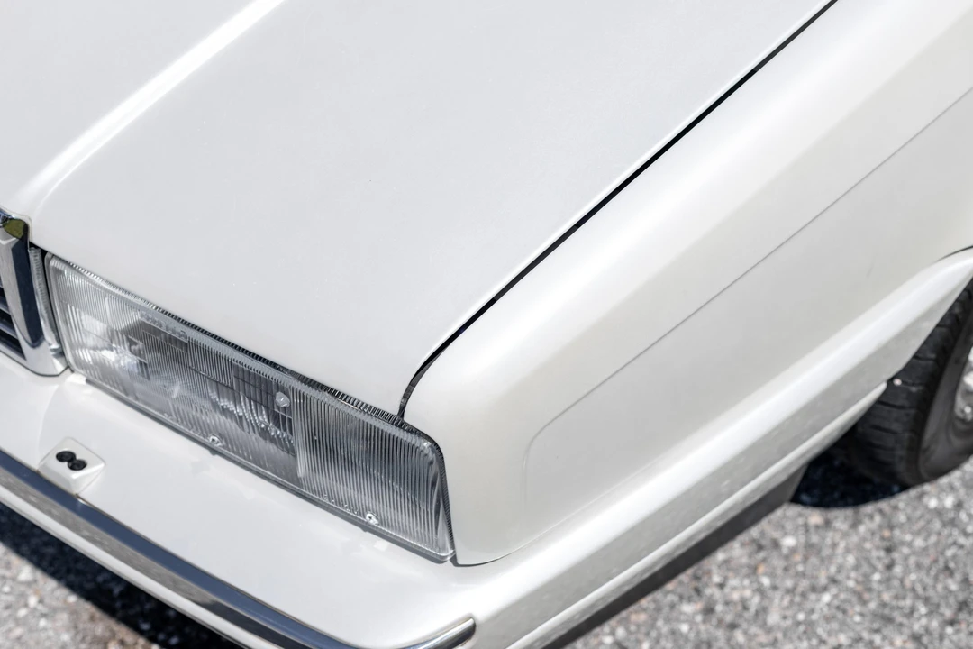 1990 Cadillac Allante - Image 31 of 31