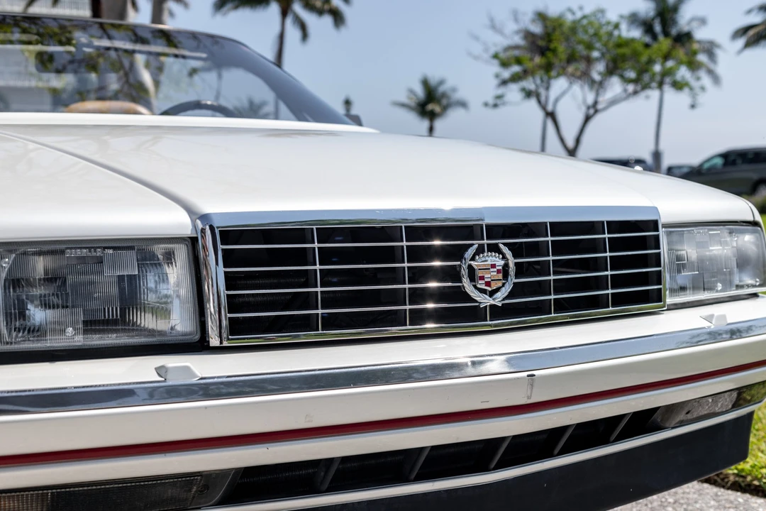 1990 Cadillac Allante - Image 26 of 31