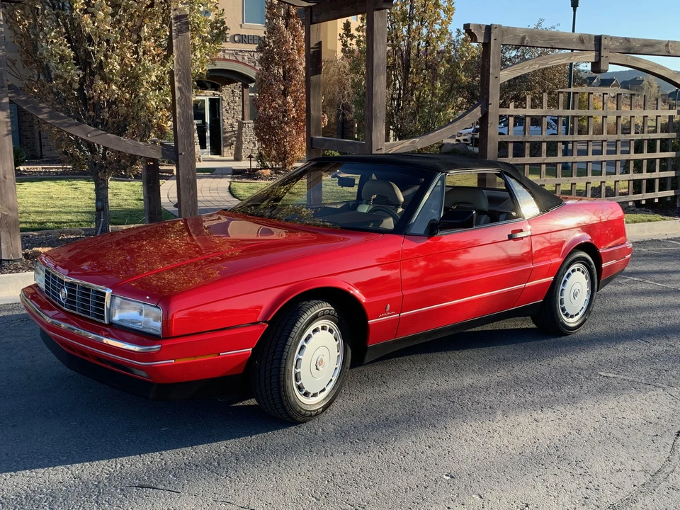1990 Cadillac Allante - Image 8 of 18