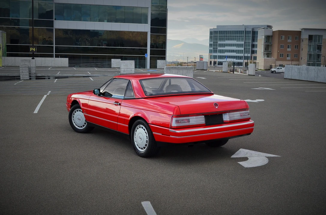 1990 Cadillac Allante - Image 4 of 18
