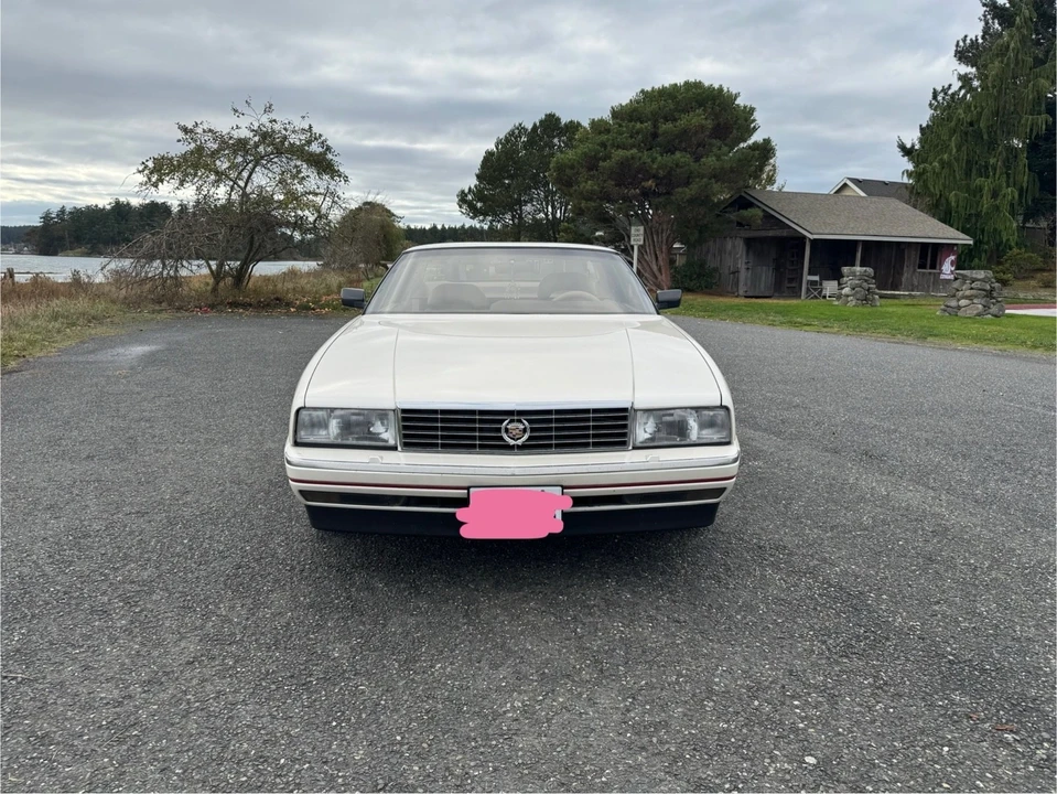 1990 Cadillac Allante - Image 2 of 7
