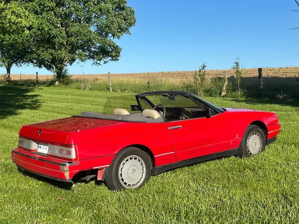 1990 Cadillac Allante - Image 4 of 19