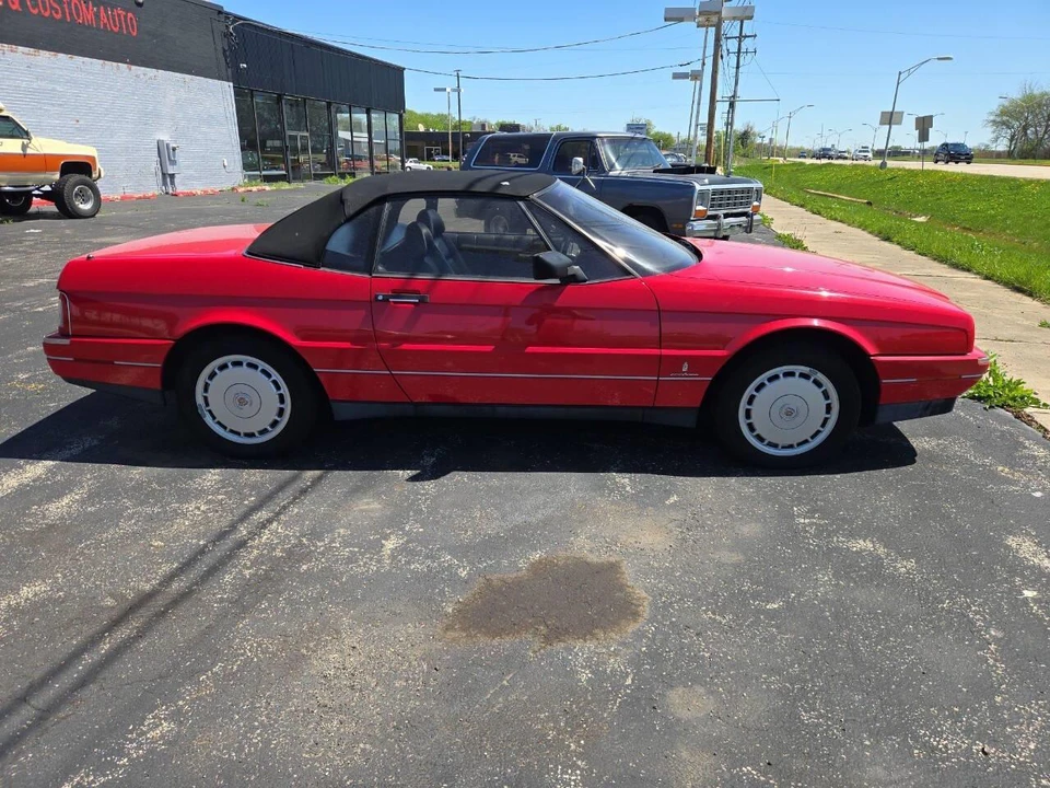 1990 Cadillac Allante - Image 5 of 13