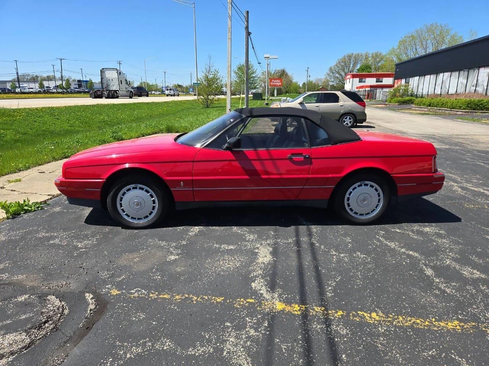 1990 Cadillac Allante - Image 2 of 13