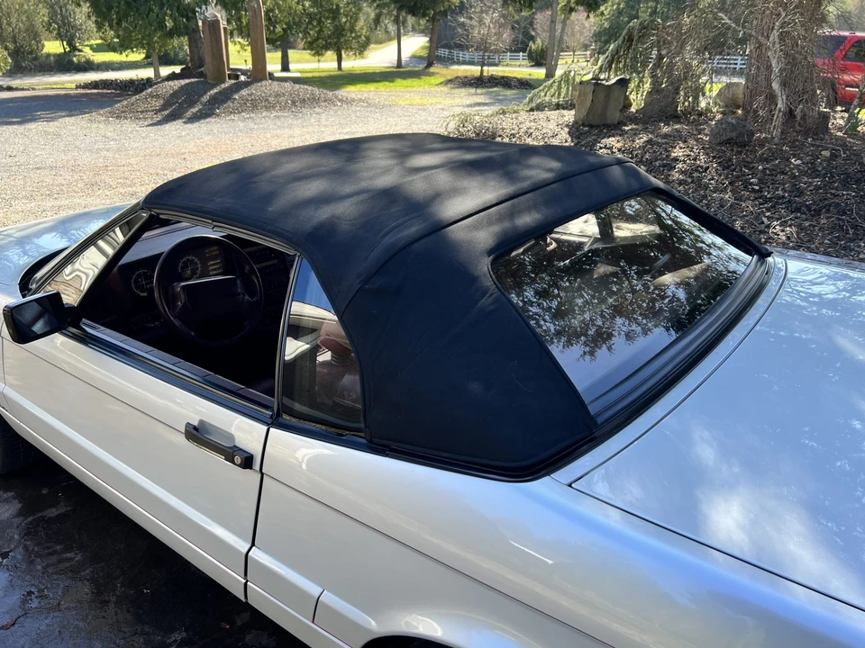 1990 Cadillac Allante - Image 12 of 31