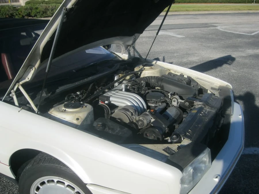 1990 Cadillac Allante - Image 7 of 8