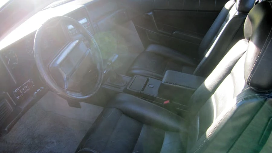 1990 Cadillac Allante - Image 4 of 9