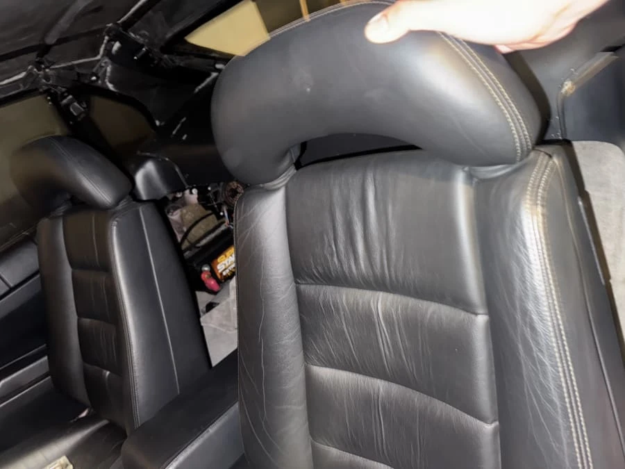 1990 Cadillac Allante - Image 11 of 15