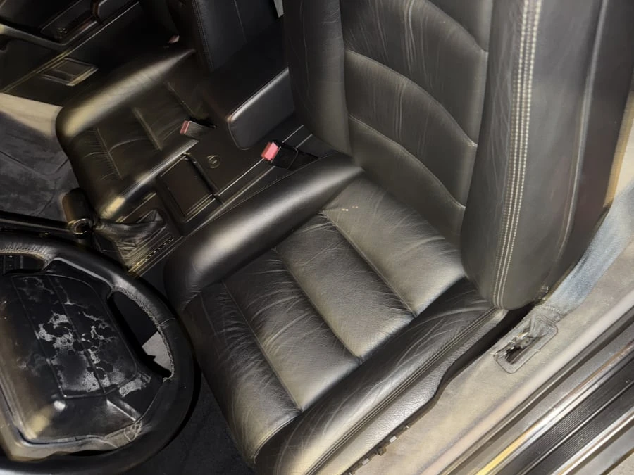 1990 Cadillac Allante - Image 14 of 15