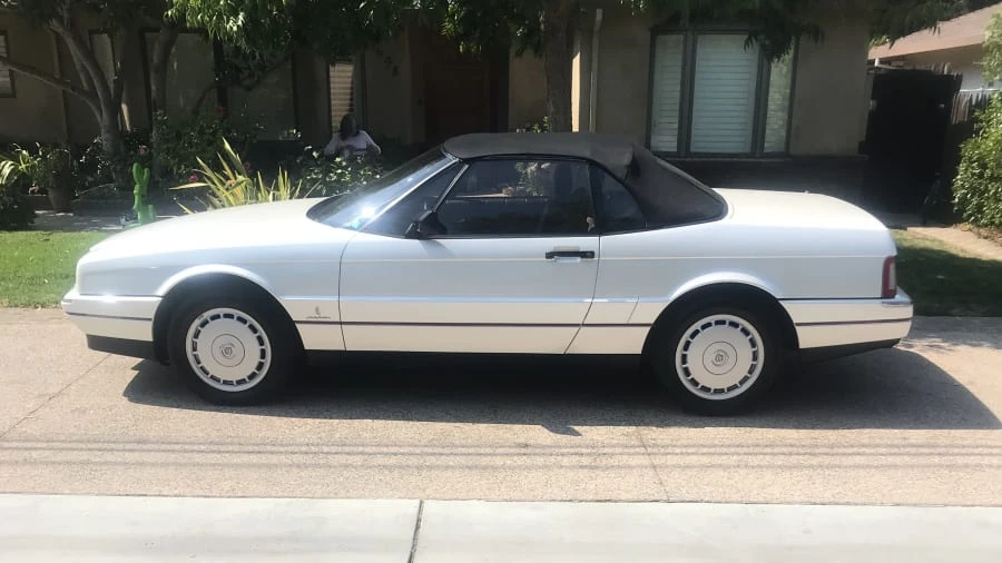 1990 Cadillac Allante - Image 2 of 4