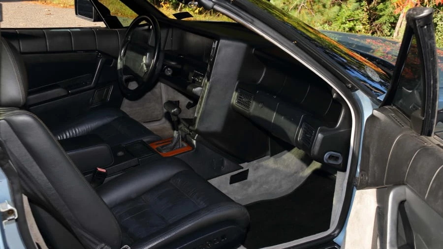 1990 Cadillac Allante - Image 5 of 14