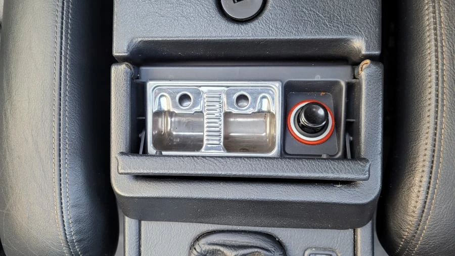 1990 Cadillac Allante - Image 28 of 31