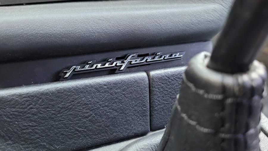 1990 Cadillac Allante - Image 25 of 31