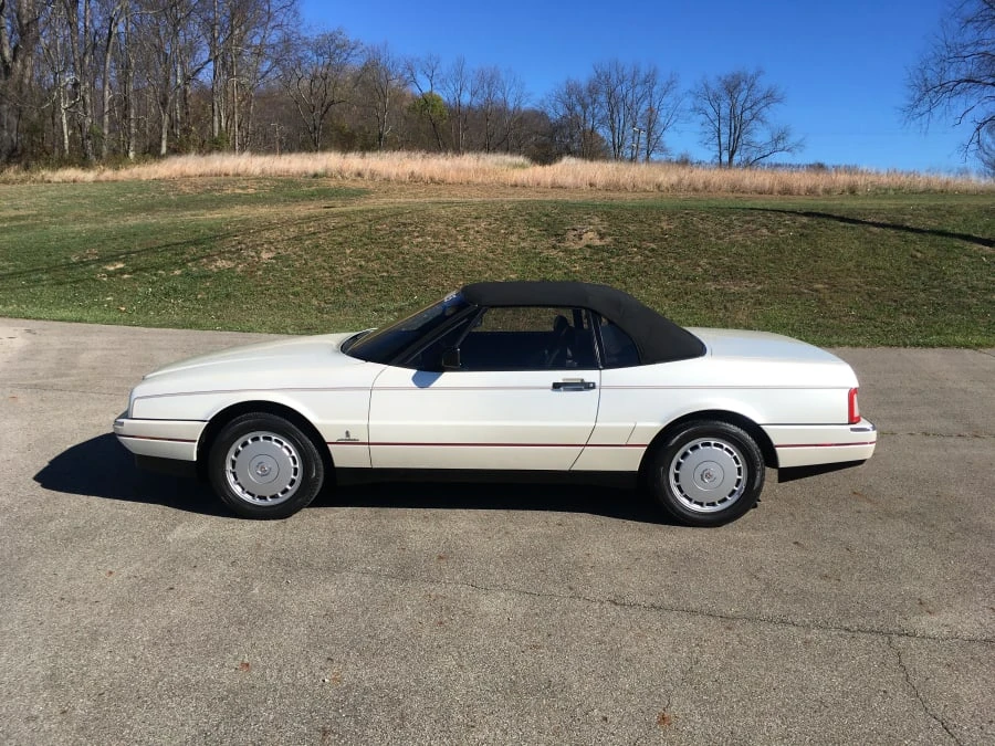 1990 Cadillac Allante - Image 7 of 8