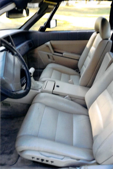 1990 Cadillac Allante - Image 5 of 7