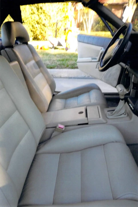 1990 Cadillac Allante - Image 6 of 7
