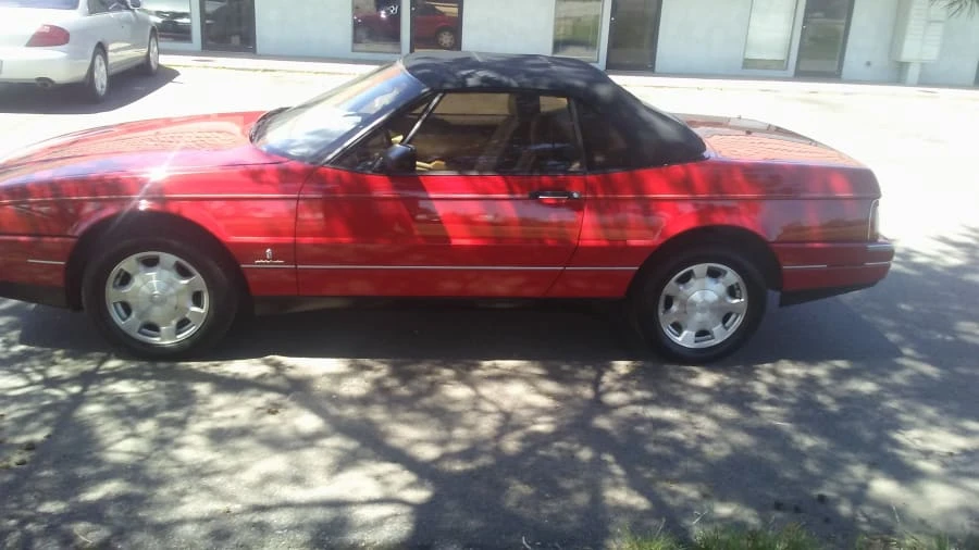 1990 Cadillac Allante - Image 2 of 8