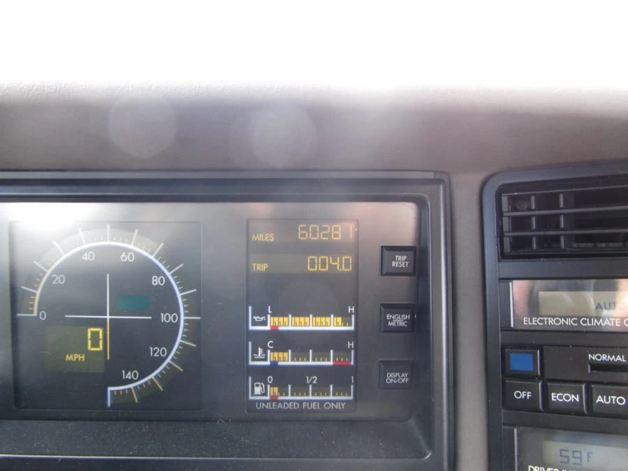 1990 Cadillac Allante - Image 5 of 8