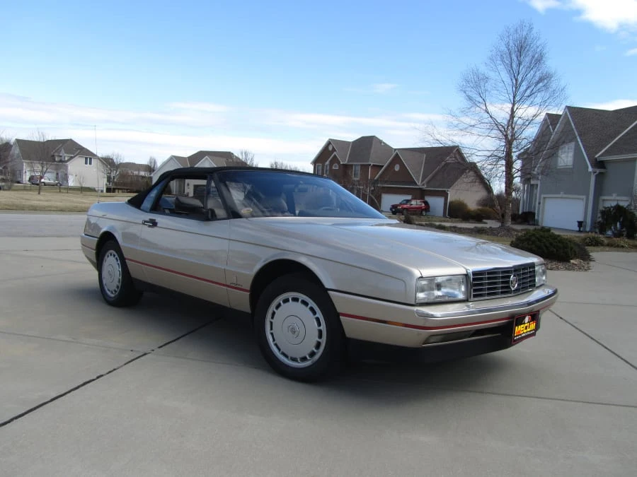 1990 Cadillac Allante - Image 8 of 8
