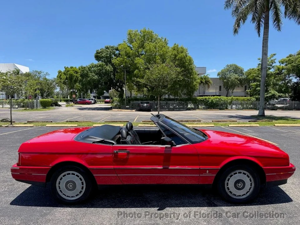 1990 Cadillac Allante - Image 6 of 12
