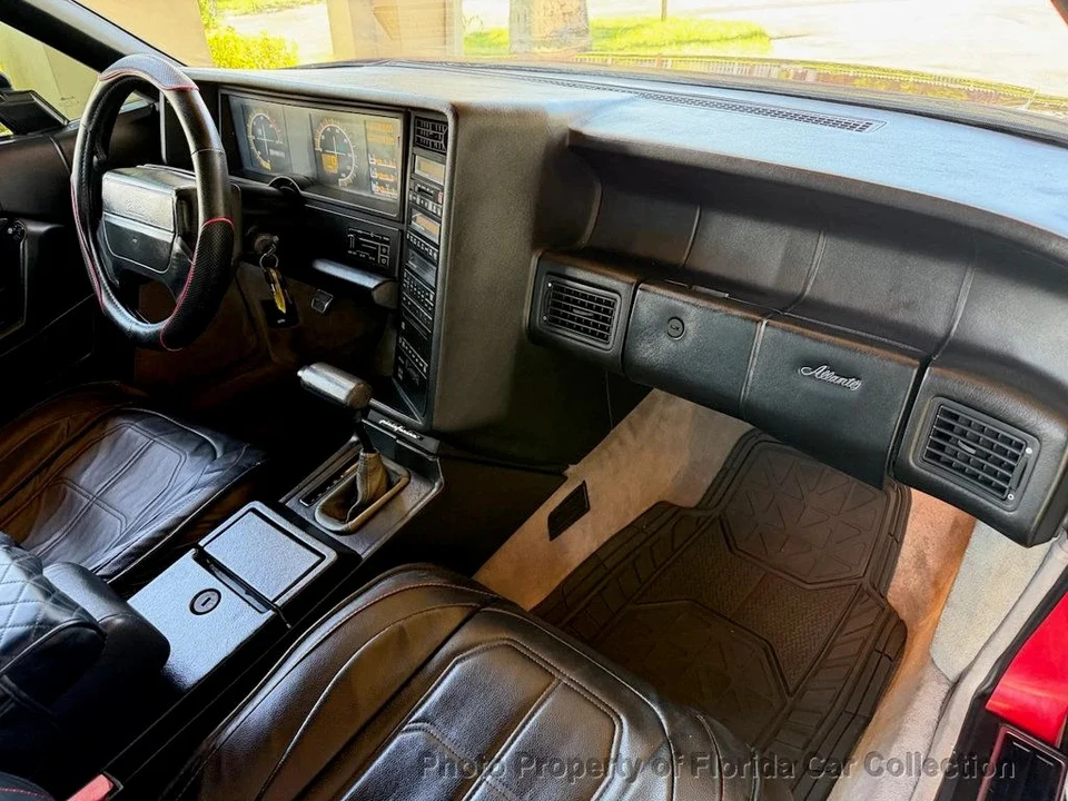 1990 Cadillac Allante - Image 8 of 12
