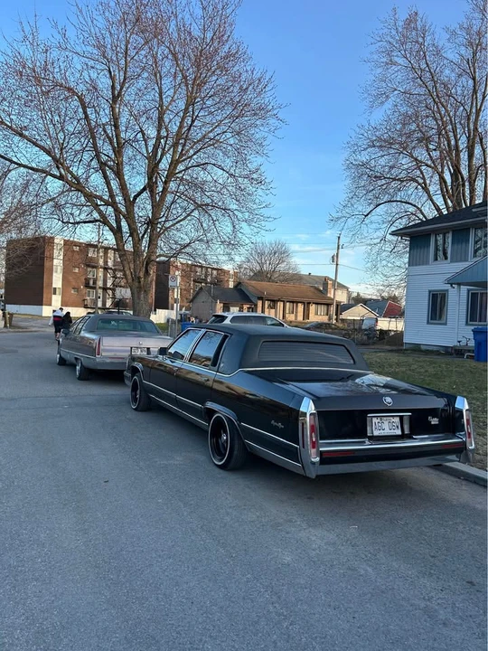1990 Cadillac Brougham - Image 6 of 11