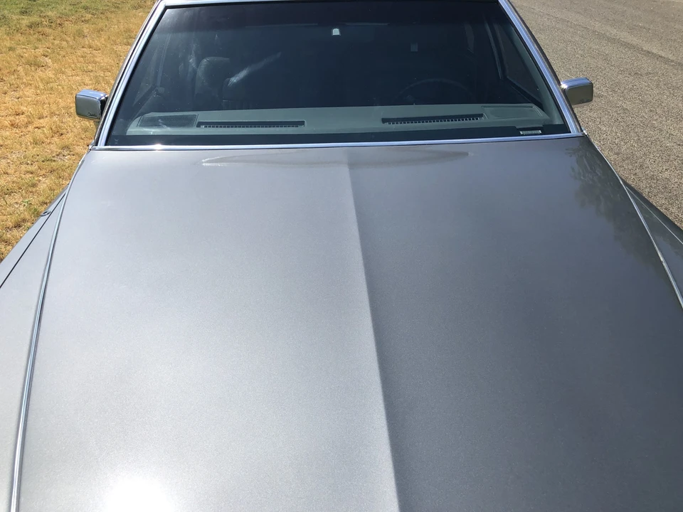 1990 Cadillac Brougham - Image 29 of 31