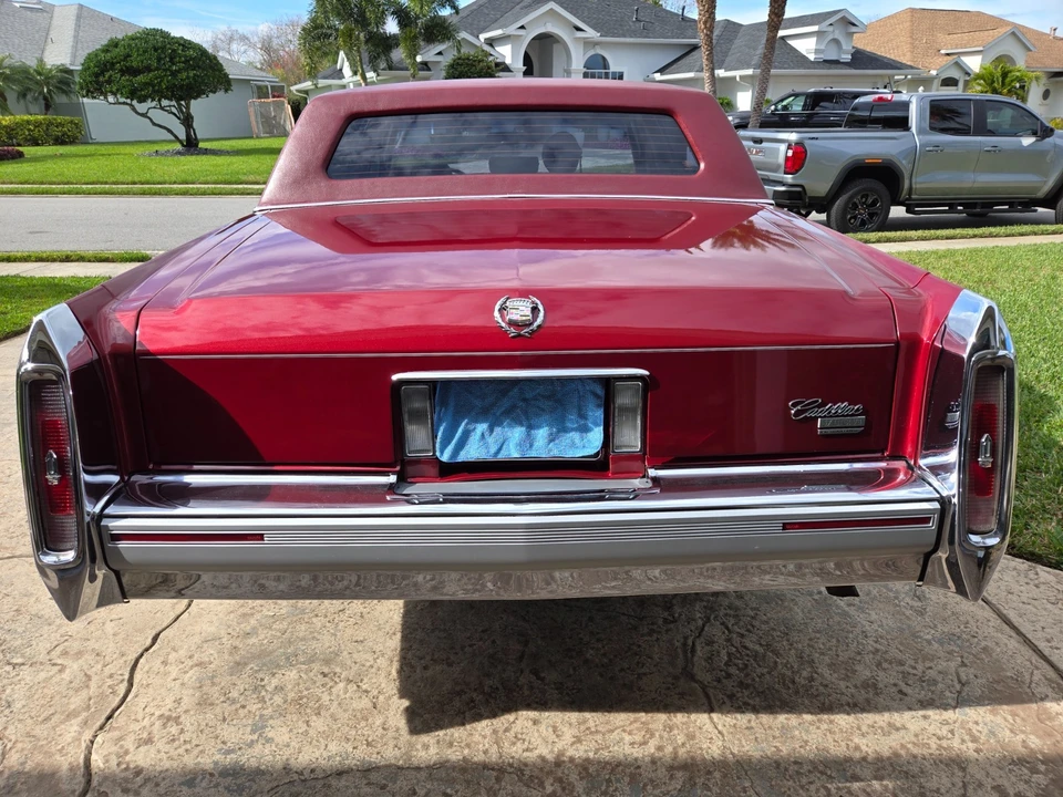 1990 Cadillac Brougham - Image 7 of 21