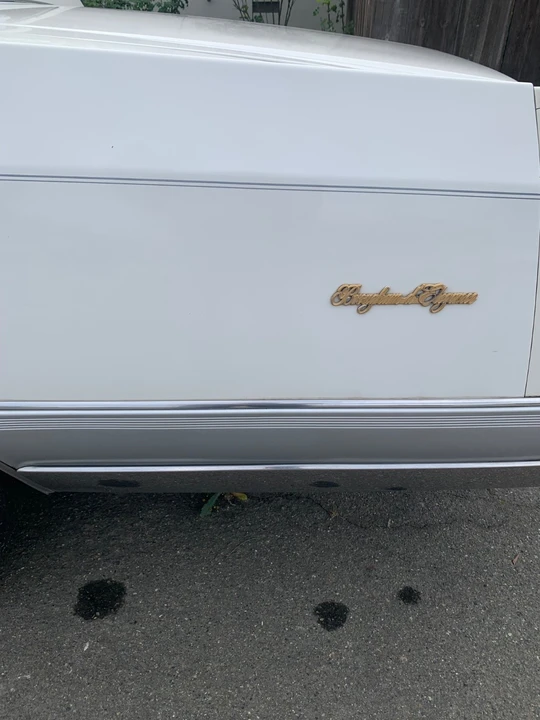 1990 Cadillac Brougham - Image 3 of 18