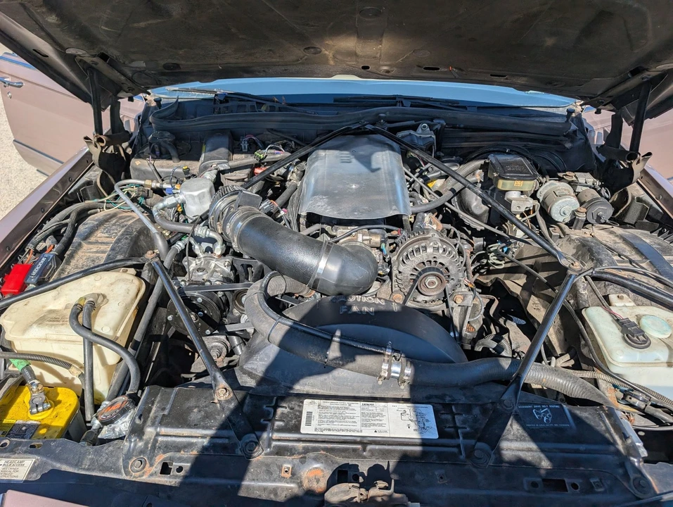 1990 Cadillac Brougham - Image 7 of 21
