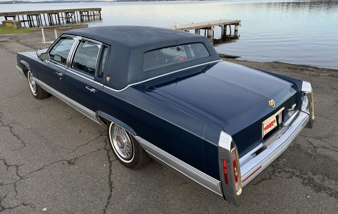 1990 Cadillac Brougham - Image 3 of 21