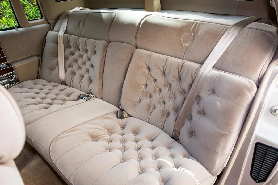 1990 Cadillac Brougham - Image 7 of 12