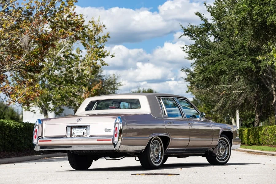 1990 Cadillac Brougham - Image 2 of 12