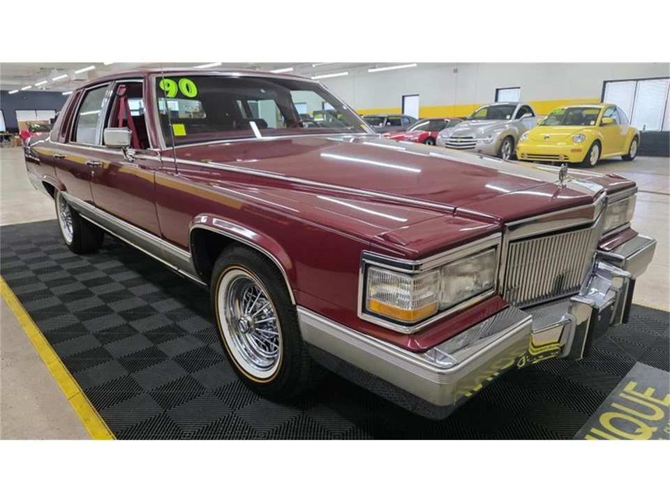 1990 Cadillac Brougham - Image 3 of 31