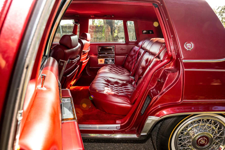 1990 Cadillac Brougham - Image 5 of 20